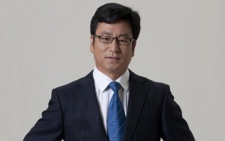 白岩松的个人资料简介