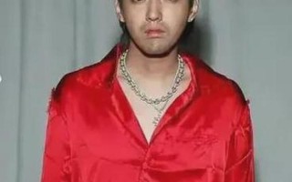 吴亦凡8000万片酬