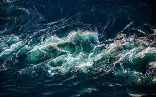 波浪滔天的反义词