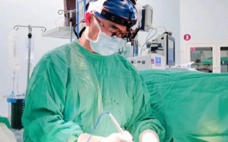 我是一个外科医生英文