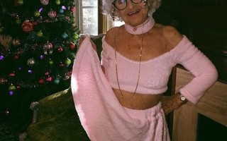 老太太bgmbgmbgm大