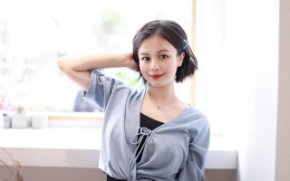 女朋友会锦鲤吸水