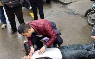 男子走出足疗店倒地40分钟身亡