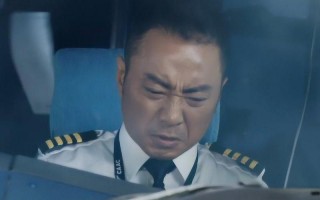 中国机长原型人物去世