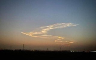 大连金州湾四龙升天