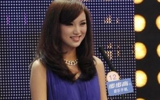谁能告诉我非诚勿扰里的那个张奀宁最后被谁带走了?参加非诚勿扰的明星?