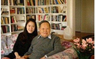 翁帆产下一子是谁的