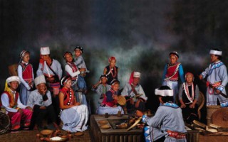 中国的独龙族的风俗习惯和怎样来历?有关独龙族风俗习惯的作文600字