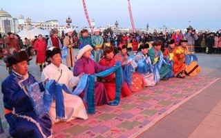 蒙古族的民风民俗