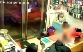 女孩睡梦中被烧死 家人发现神秘线索