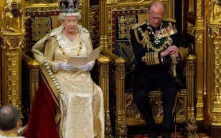 英国王位为什么传给女孩子