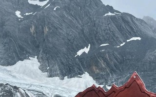 玉龙雪山海拔多少