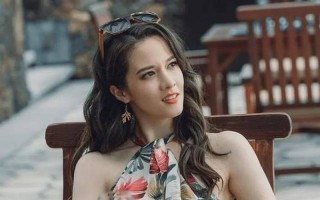 徐嘉雯回应临时加价