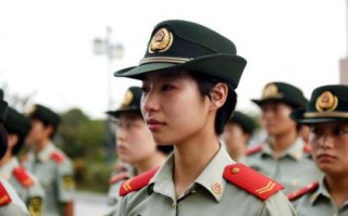 当女兵苦么?当女兵有什么好处当女兵有什么好处和坏处呢?