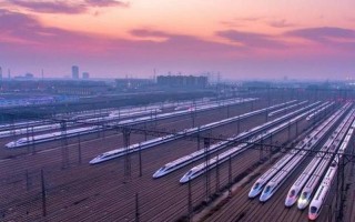 先有火车还是先有铁轨