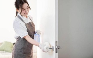 现在住家保姆一般多少钱