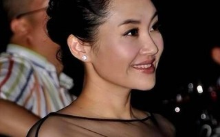 许晴只有一个nai头