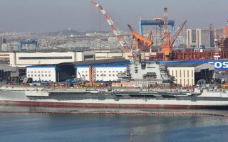 大连004航母建造曝光图