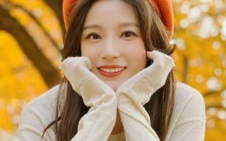 春晚主持人马凡舒被漂亮刷屏