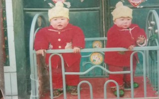 年轻的时候快乐那么简单是什么歌