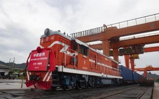 中国高铁班列展出