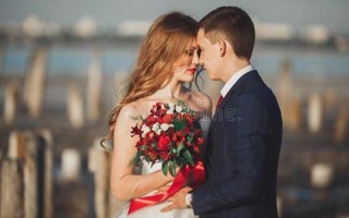 刚结婚的夫妻是不是每天都弄