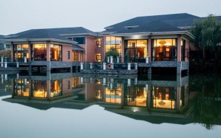 世外桃源假日酒店
