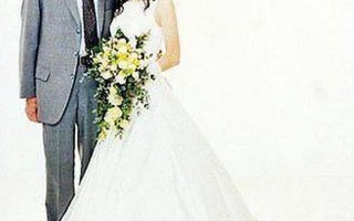 翁帆产下一子2019