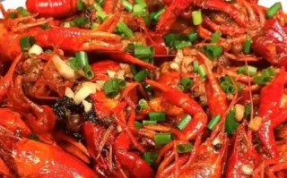 麻辣小龙虾是什么地方的菜 麻辣小龙虾是哪里的菜系呢
