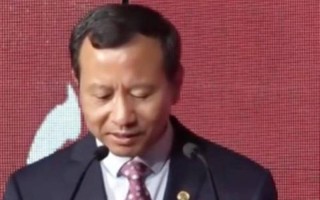 校长说心机学霸白天睡觉晚上刷题