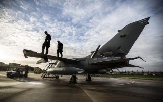 曼威斯山英国皇家空军基地