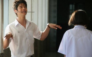 初恋这件小事 日期 mp3连接(求歌词:初恋这件小事 日期)