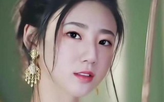 张津瑜第二段水太多