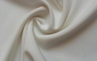 以下哪项是腈纶面料的优缺点