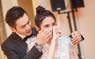 张若昀一家出行被拍