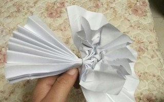 小白花怎么做 用纸