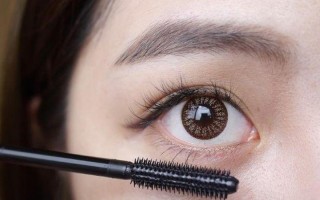 睫毛膏怎么刷视频