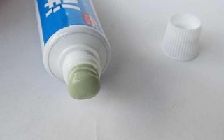 牙膏久战不泄的 *** 