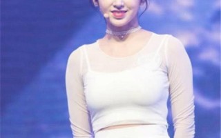 程潇的胸也太大了