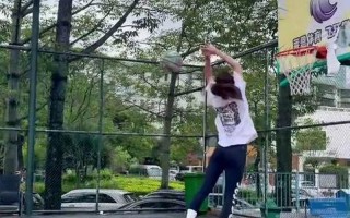 打篮球的女生有多帅
