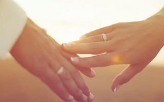 去他妈的爱情下一句(去他妈的爱情下句怎么对)