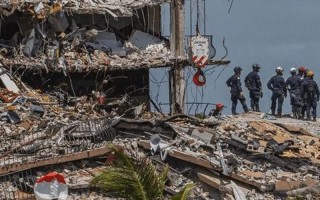 美国大楼倒塌事故搜救停止